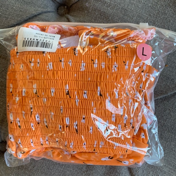 2 Piece Bathing Suite - Picture 3 of 4